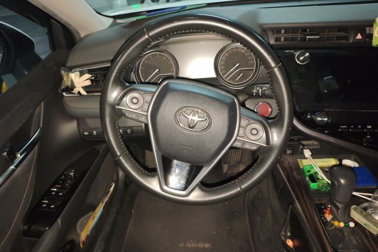 Used Toyota Camry 2019 2.5G Luxury Edition China VI Standard Steering Wheel