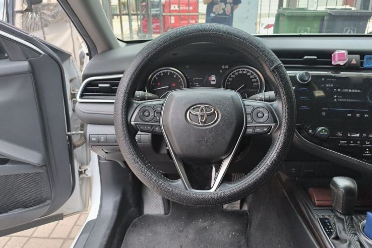 Used Toyota Camry 2019 2.5G Luxury Edition China VI Standard Steering Wheel
