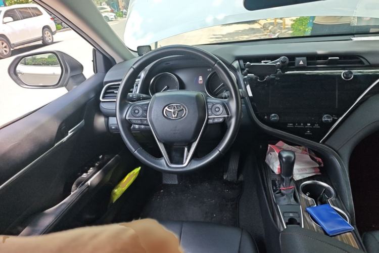 Used Toyota Camry 2019 2.0G Luxury Edition China VI Standard Steering Wheel