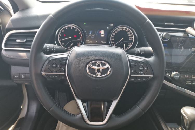 Used Toyota Camry 2019 2.5G Luxury Edition China V Standard Steering Wheel