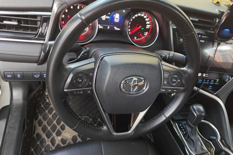 Used Toyota Camry 2019 2.5S FENGSHANG Version China VI Standard Steering Wheel
