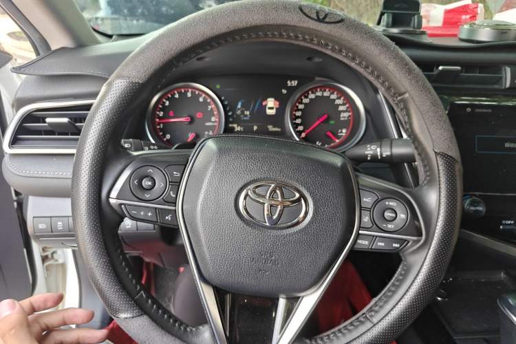 Used Toyota Camry 2019 Revised Version 2.0S Fēngshàng Edition Steering Wheel