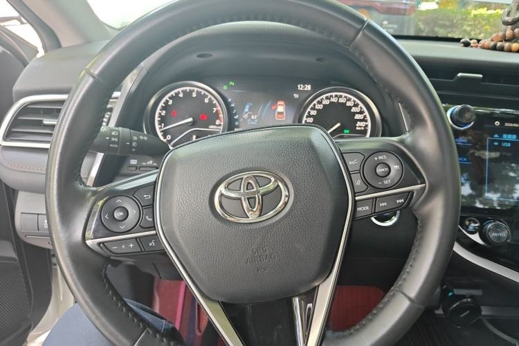Used Toyota Camry 2019 Revised Version 2.5G Luxury Edition Steering Wheel