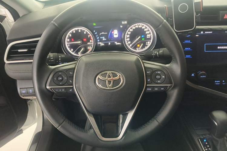 Used Toyota Camry 2019 2.0G Luxury Edition China VI Standard Steering Wheel