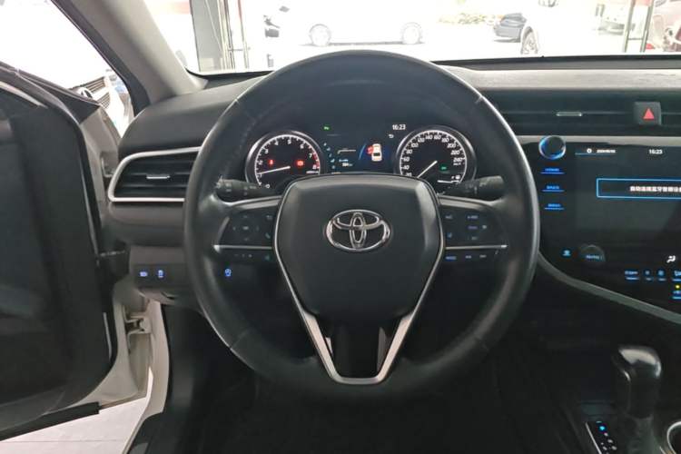 Used Toyota Camry 2019 Revised Version 2.5G Luxury Edition Steering Wheel