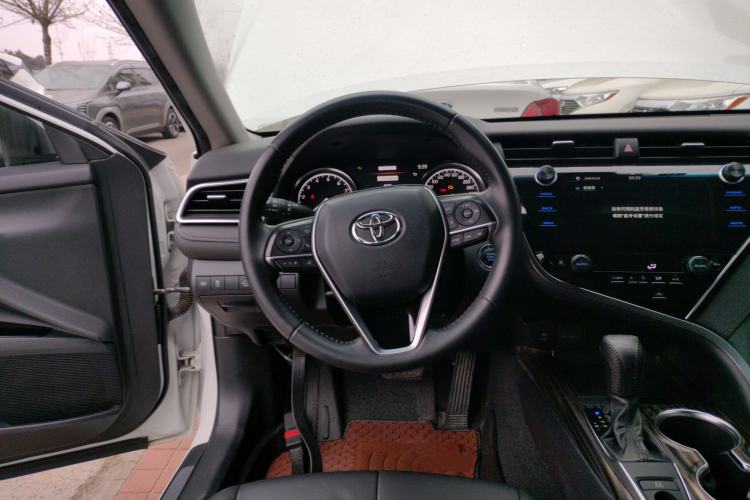 Used Toyota Camry 2019 Revised Version 2.0G Luxury Edition Steering Wheel