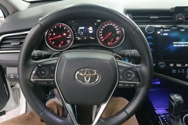 Used Toyota Camry 2019 Revised Version 2.0S Fēngshàng Edition Steering Wheel