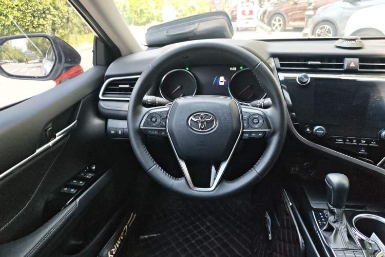 Used Toyota Camry 2019 2.5S FENGSHANG Version China VI Standard Steering Wheel