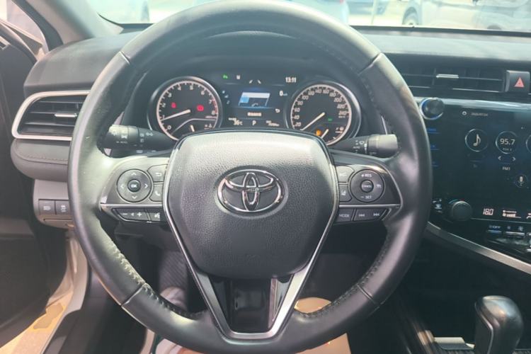 Used Toyota Camry 2019 Revised Version 2.0G Luxury Edition Steering Wheel
