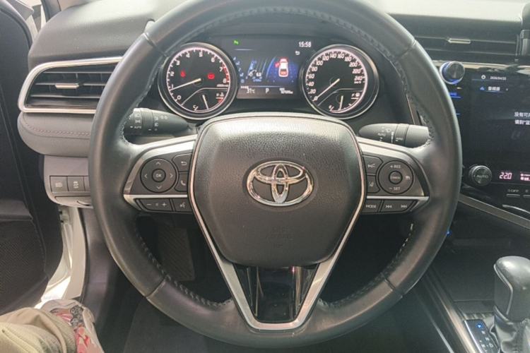 Used Toyota Camry 2019 2.0G Luxury Edition China VI Standard Steering Wheel