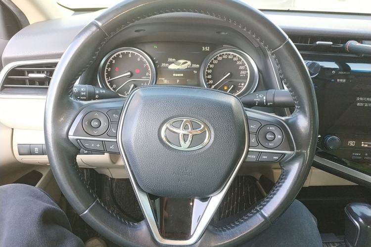 Used Toyota Camry 2019 2.5G Luxury Edition China VI Standard Steering Wheel