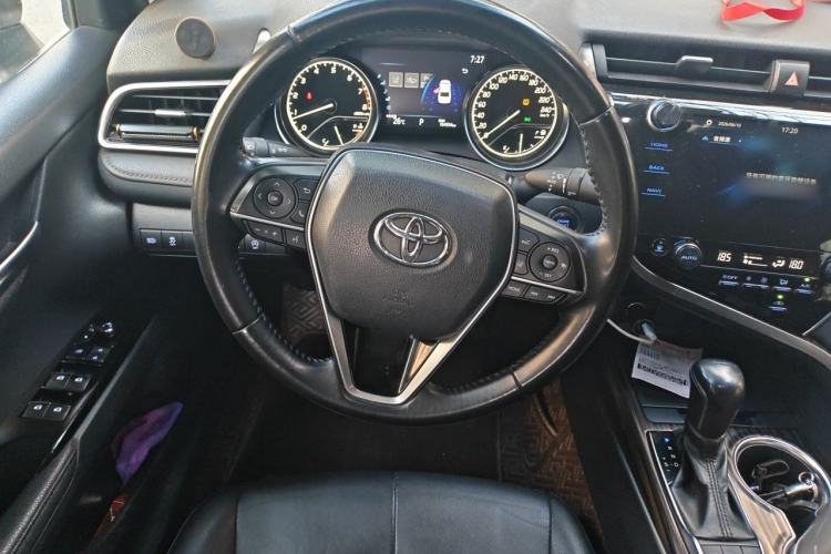 Used Toyota Camry 2019 2.5G Luxury Edition China VI Standard Steering Wheel