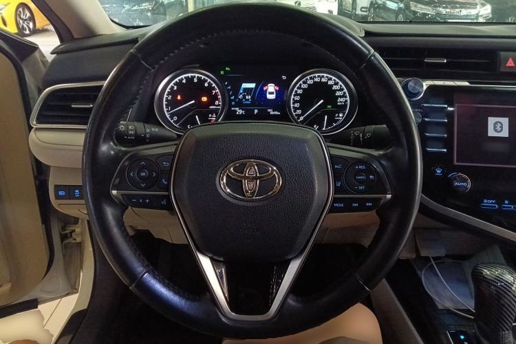 Used Toyota Camry 2019 2.5G Luxury Edition China VI Standard Steering Wheel