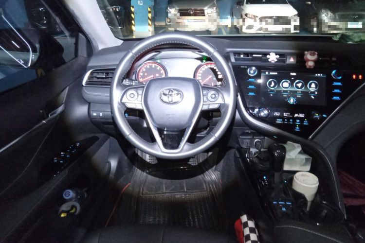 Used Toyota Camry 2019 Revised Version 2.5S Fēngshàng Edition Steering Wheel