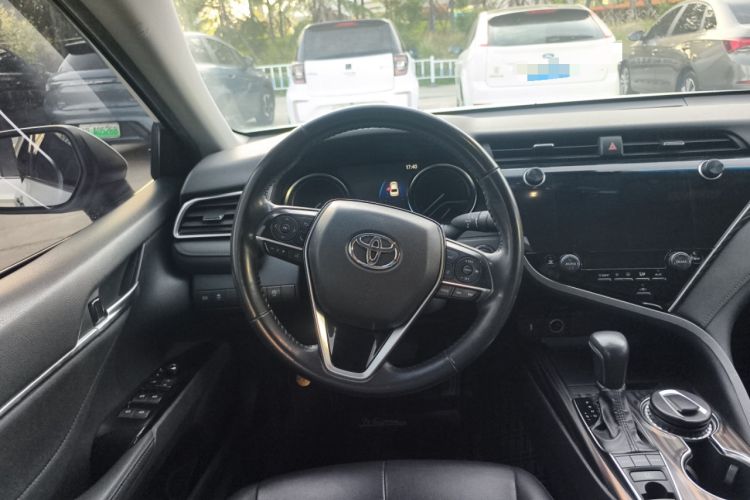 Used Toyota Camry 2019 2.5G Luxury Edition China VI Standard Steering Wheel