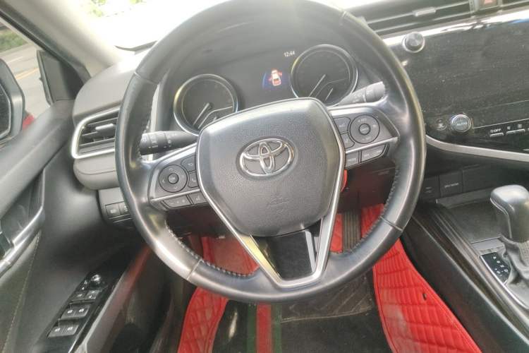 Used Toyota Camry 2019 2.5G Luxury Edition China V Standard Steering Wheel