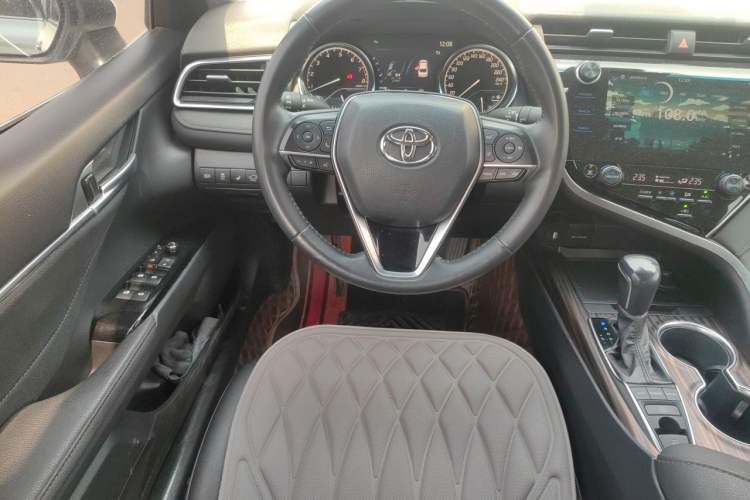 Used Toyota Camry 2019 Revised Version 2.5G Luxury Edition Steering Wheel