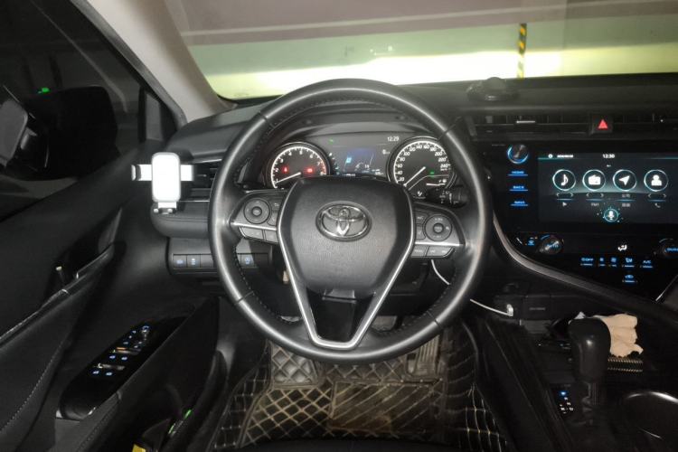 Used Toyota Camry 2019 2.0G Luxury Edition China VI Standard Steering Wheel