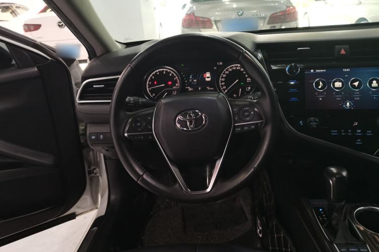 Used Toyota Camry 2019 Revised Version 2.5G Luxury Edition Steering Wheel