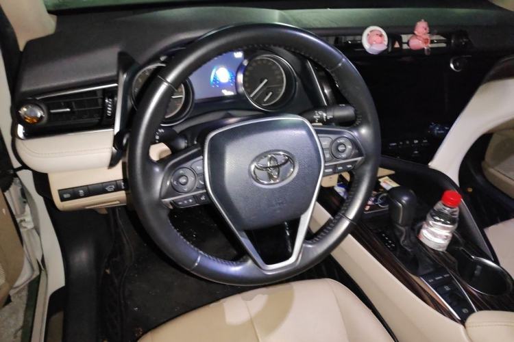 Used Toyota Camry 2019 2.5G Luxury Edition China VI Standard Steering Wheel