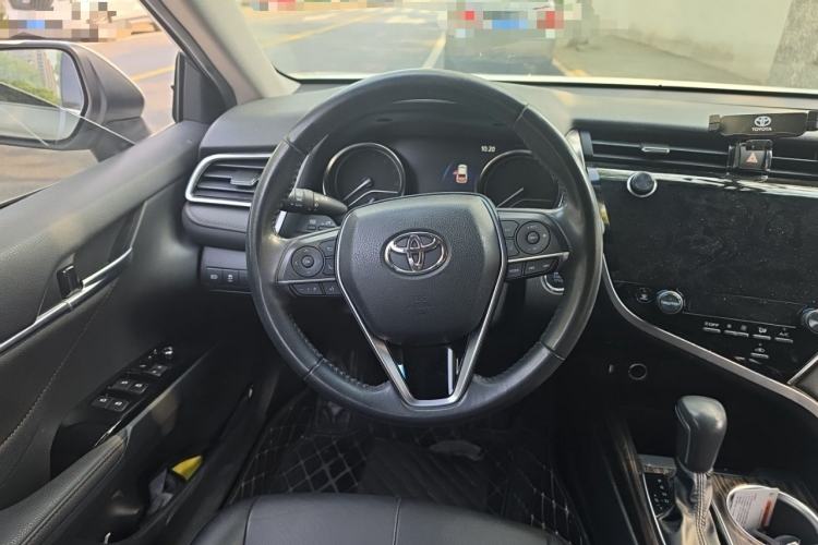 Used Toyota Camry 2019 2.5G Luxury Edition China VI Standard Steering Wheel