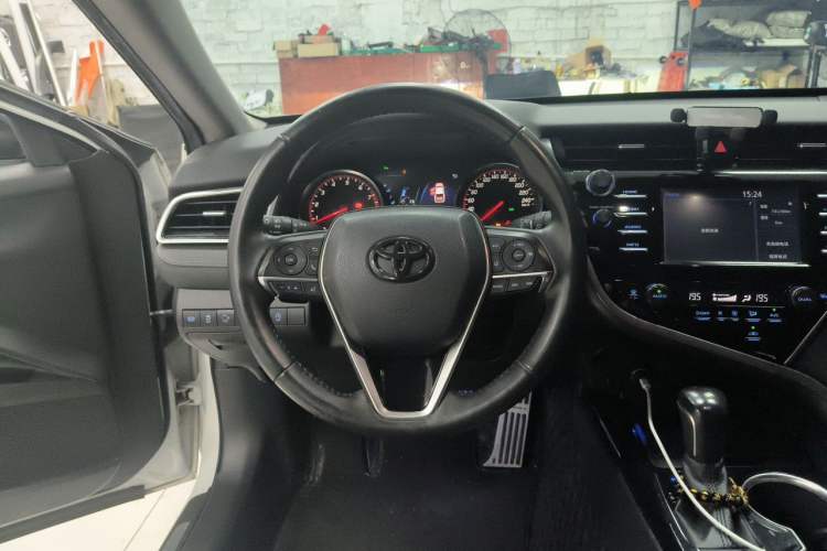 Used Toyota Camry 2019 2.5S FENGSHANG Version China VI Standard Steering Wheel