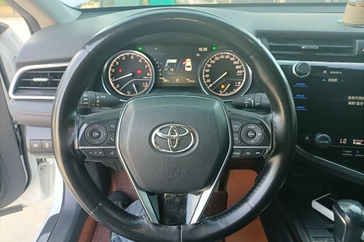 Used Toyota Camry 2019 Revised Version 2.0G Luxury Edition Steering Wheel