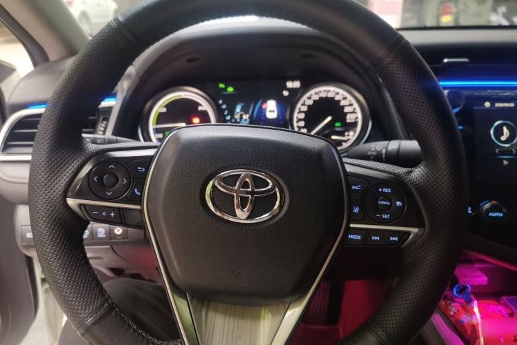Used Toyota Camry 2019 Dual-Engine 2.5 HG Luxury Edition China VI Standard Steering Wheel