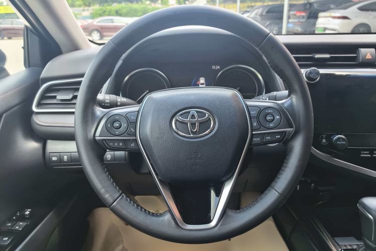 Used Toyota Camry 2019 2.0G Luxury Edition China V Standard Steering Wheel