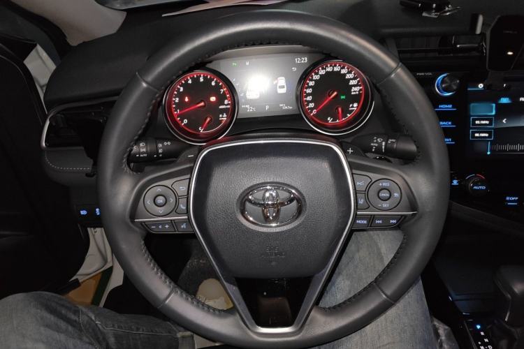 Used Toyota Camry 2019 2.0S FENGSHANG Version China VI Standard Steering Wheel