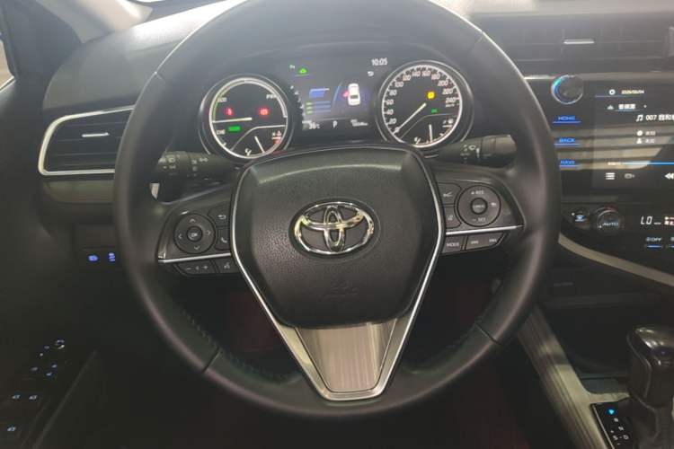 Used Toyota Camry 2019 Dual-Engine 2.5 HG Luxury Edition China VI Standard Steering Wheel