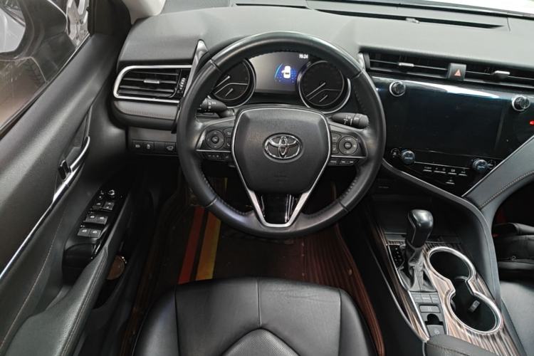 Used Toyota Camry 2019 Revised Version 2.5G Luxury Edition Steering Wheel
