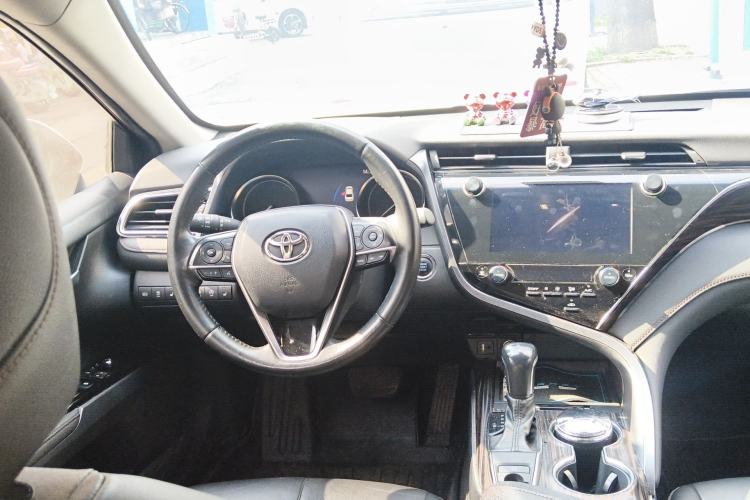 Used Toyota Camry 2019 2.0G Luxury Edition China VI Standard Steering Wheel