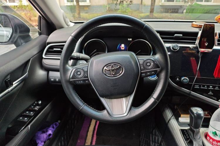 Used Toyota Camry 2019 Revised Version Dual-Engine 2.5 HG Luxury Edition Steering Wheel