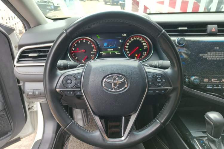 Used Toyota Camry 2019 2.0S FENGSHANG Version China VI Standard Steering Wheel