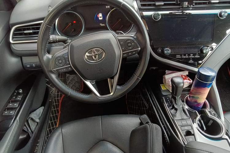 Used Toyota Camry 2019 Revised Version 2.5S Fēngshàng Edition Steering Wheel