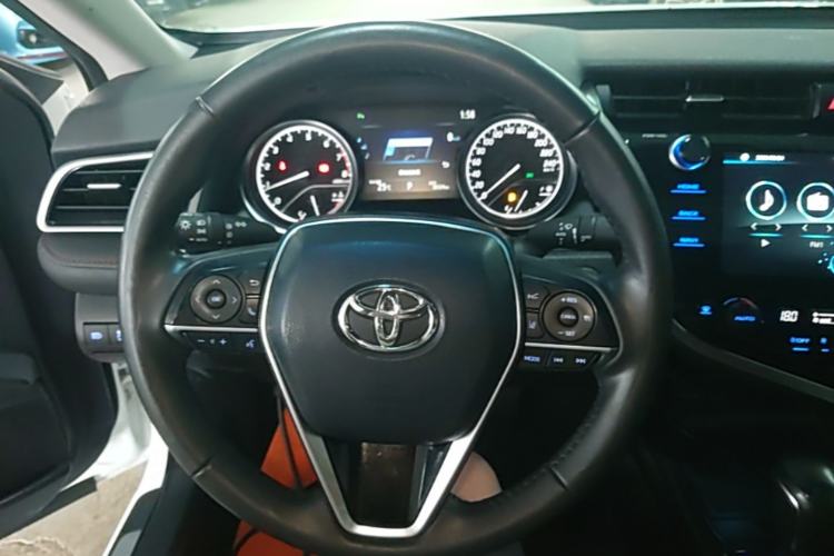 Used Toyota Camry 2019 Revised Version 2.0G Luxury Edition Steering Wheel
