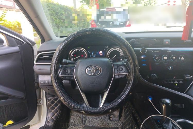 Used Toyota Camry 2019 2.5G Luxury Edition China VI Standard Steering Wheel