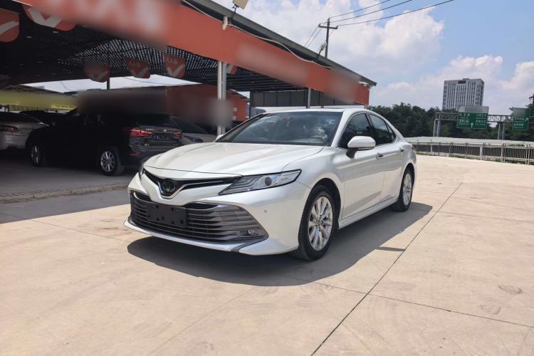 Used Toyota Camry 2019 2.0G Luxury Edition China V Standard Guazi used car, China used car export, Used car for sale, Used  cars, Cheapest cars for sale