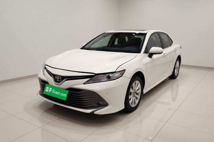 Toyota Camry 2019 2.0G Luxury Edition China VI Standard с пробегом Guazi used car, China used car export, Used car for sale, Used cars, Cheapest cars for sale