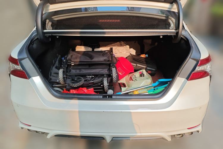 Used Toyota Camry 2019 2.5S FENGSHANG Version China VI Standard Trunk