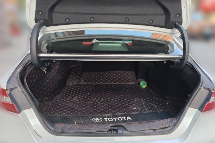 Used Toyota Camry 2019 Revised Version 2.0G Luxury Edition Trunk