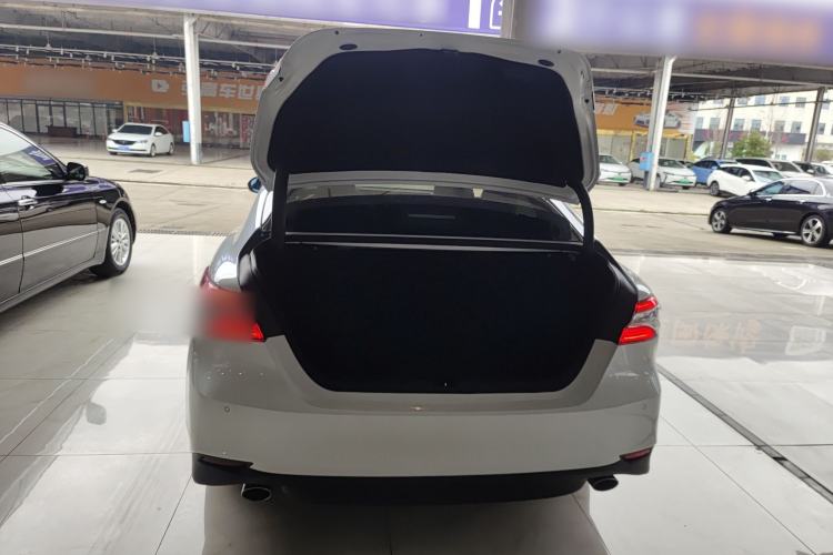 Used Toyota Camry 2019 2.5G Luxury Edition China VI Standard Trunk