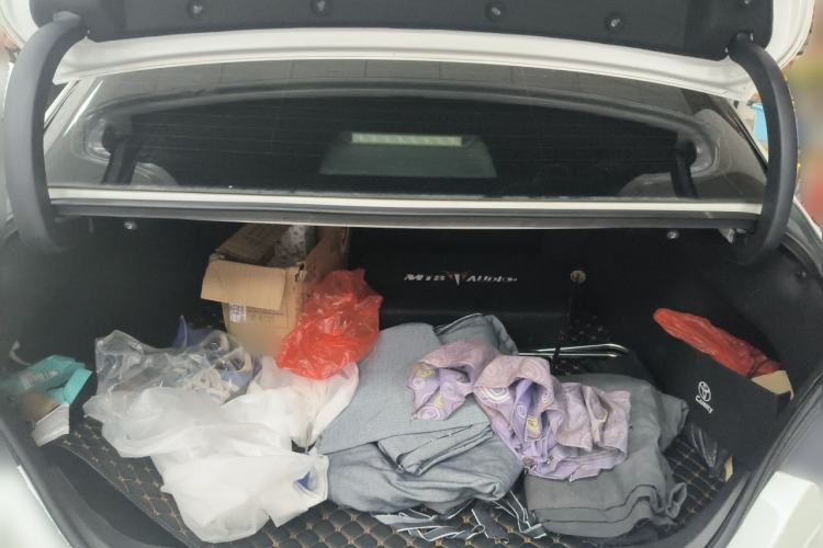 Used Toyota Camry 2019 2.5S FENGSHANG Version China VI Standard Trunk
