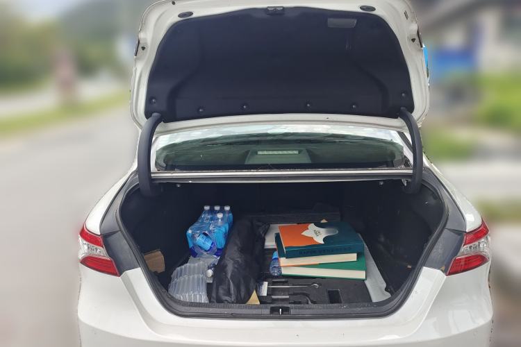 Used Toyota Camry 2019 2.5G Luxury Edition China VI Standard Trunk