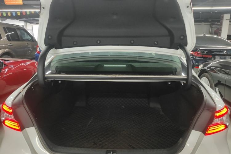 Used Toyota Camry 2019 Revised Version 2.5G Luxury Edition Trunk