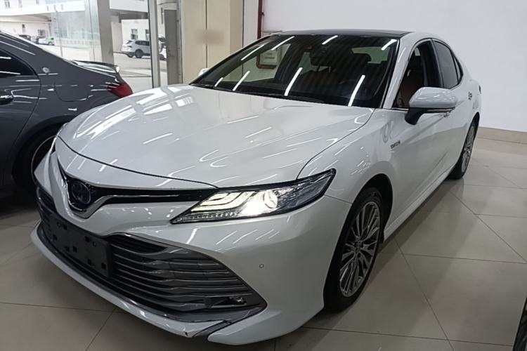 Used Toyota Camry 2019 Revised Version Dual-Engine 2.5 HG Luxury Edition Guazi used car, China used car export, Used car for sale, Used  cars, Cheapest cars for sale