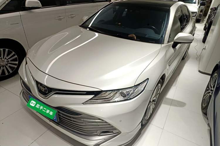 Używany Toyota Camry 2019 2.5G Luxury Edition China VI Standard Guazi used car, China used car export, Used car for sale, Used cars, Cheapest cars for sale