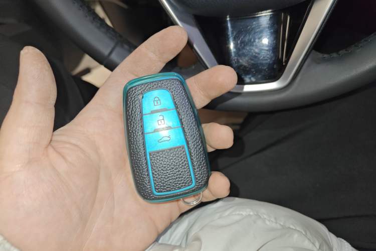 Used Toyota Camry 2019 Revised Version 2.5G Luxury Edition Vehicle Key