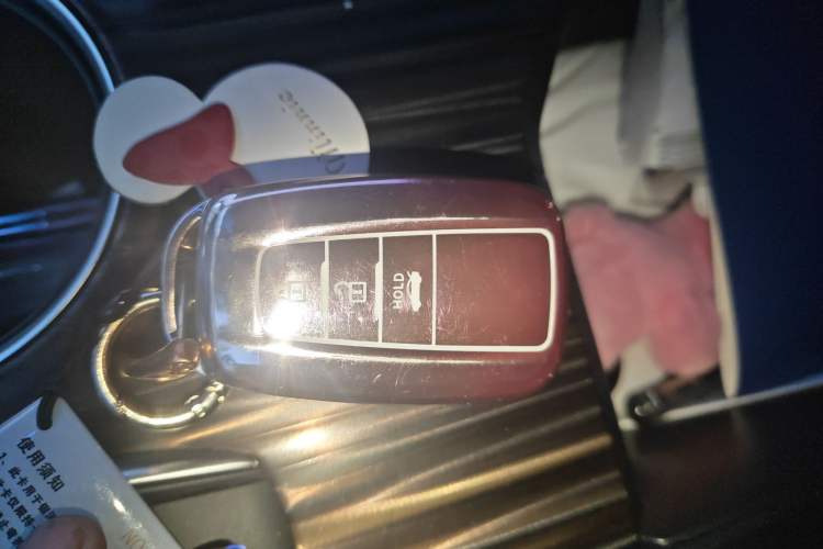 Used Toyota Camry 2019 2.0G Luxury Edition China V Standard Vehicle Key